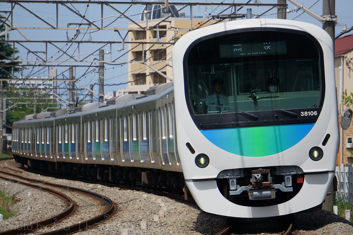 西武鉄道  30000系 38106F
