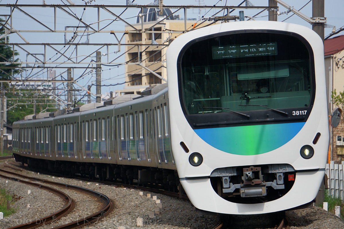 西武鉄道  30000系 38117F