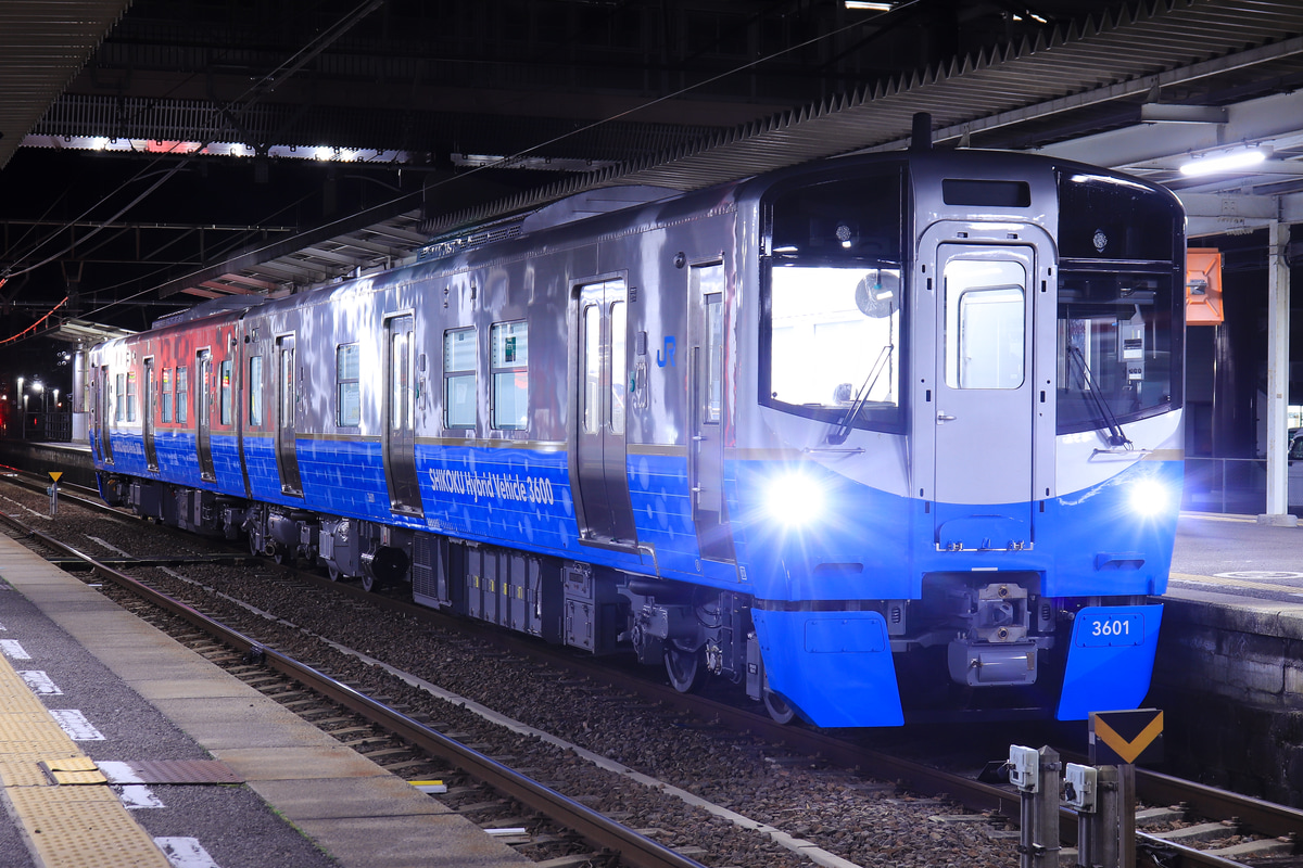 JR四国 徳島運転所 3600系 3601F