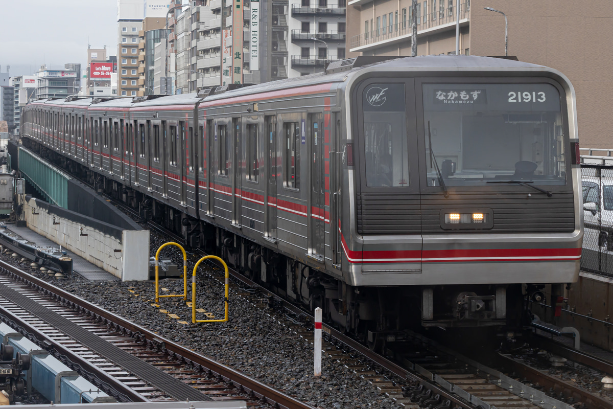 大阪市交通局  21系 21613F