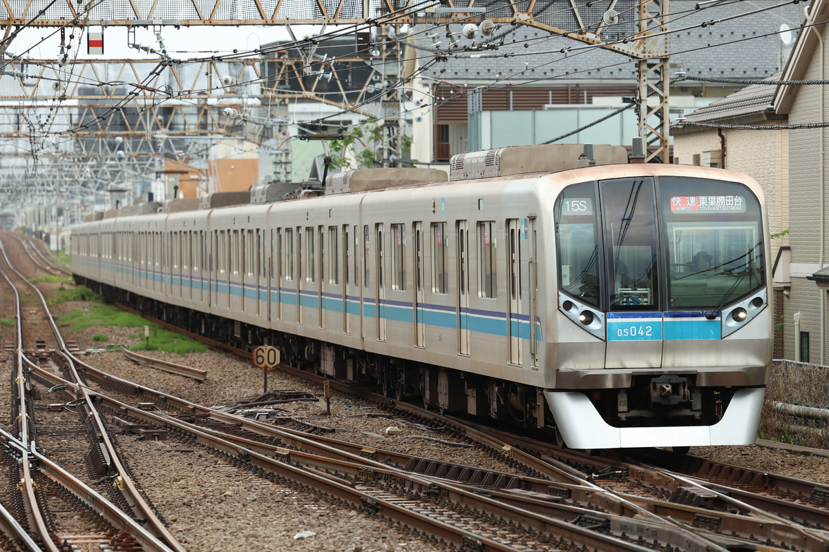 東京メトロ 深川検車区 05系 05-142F