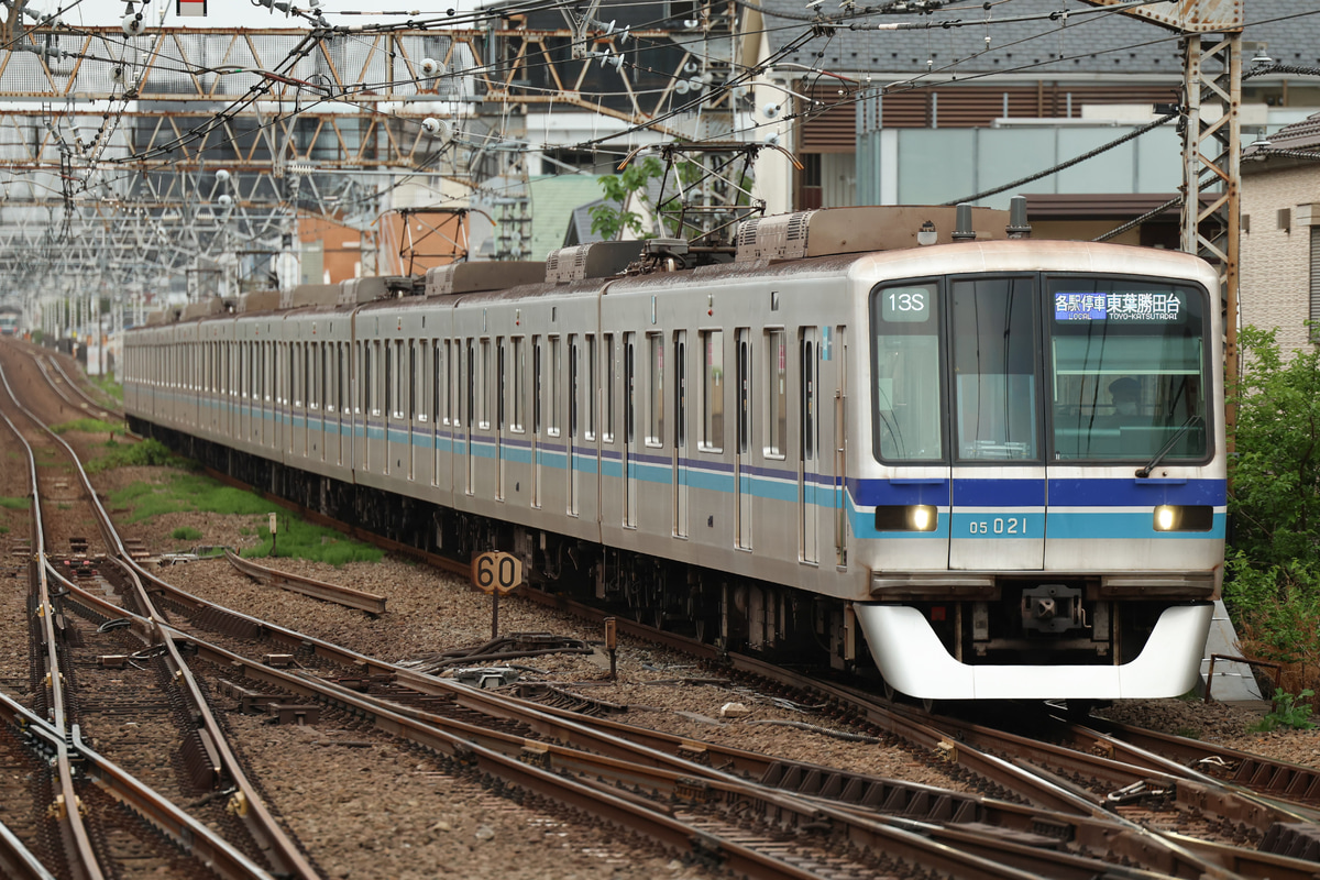 東京メトロ 深川検車区 05系 05-121F