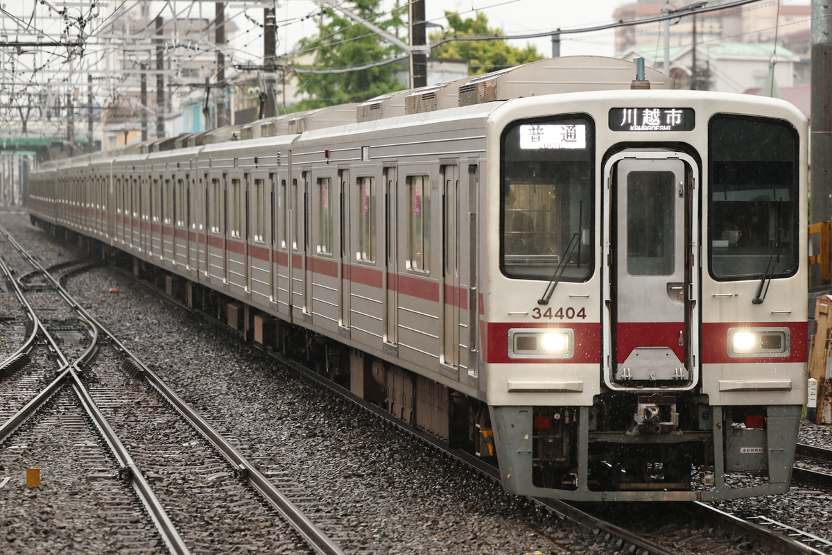 東武鉄道  30000系 31404F
