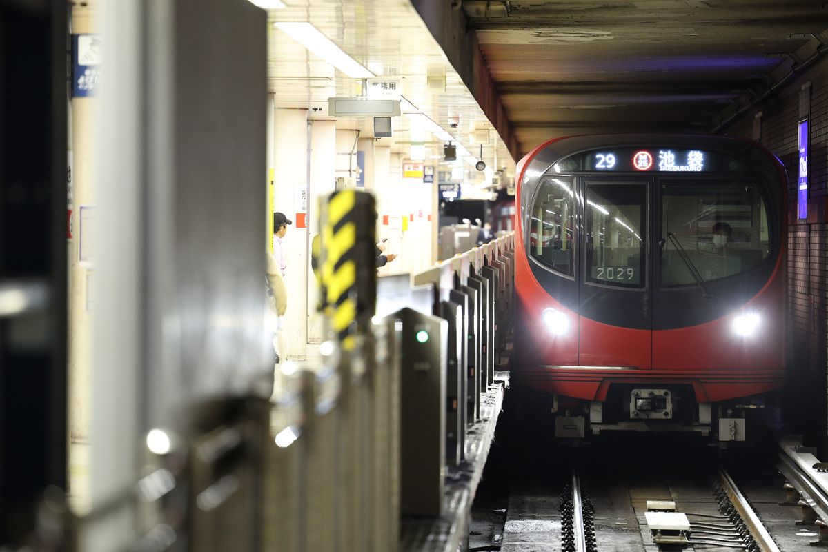 東京メトロ 中野検車区 2000系 2129F