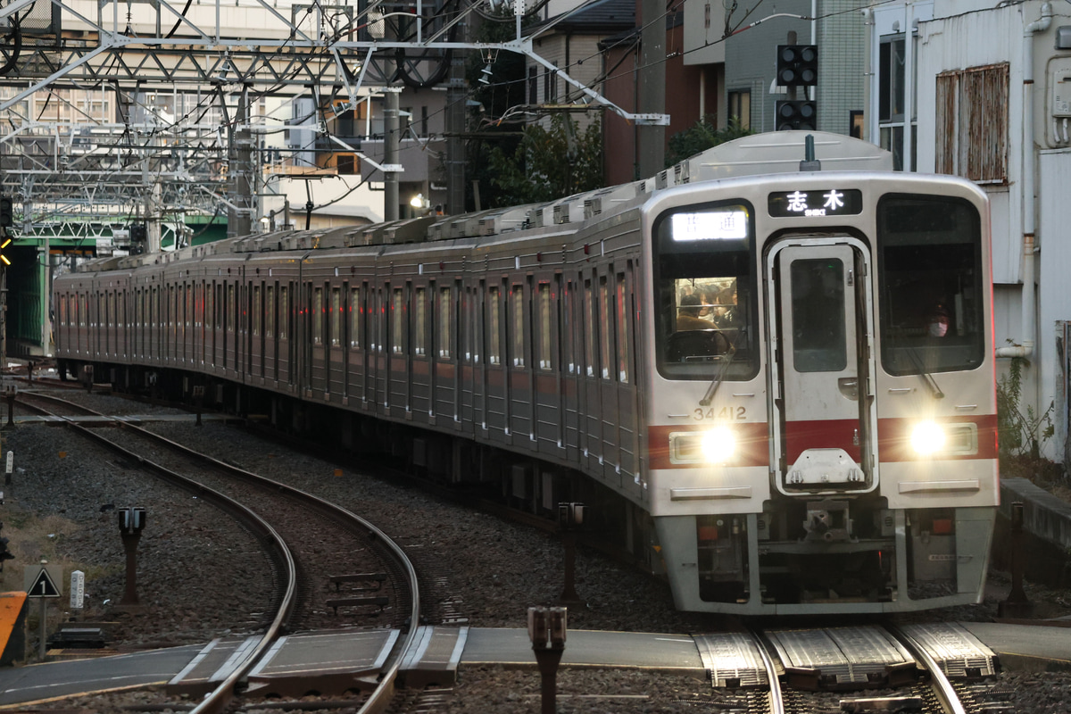 東武鉄道  30000系 31412F