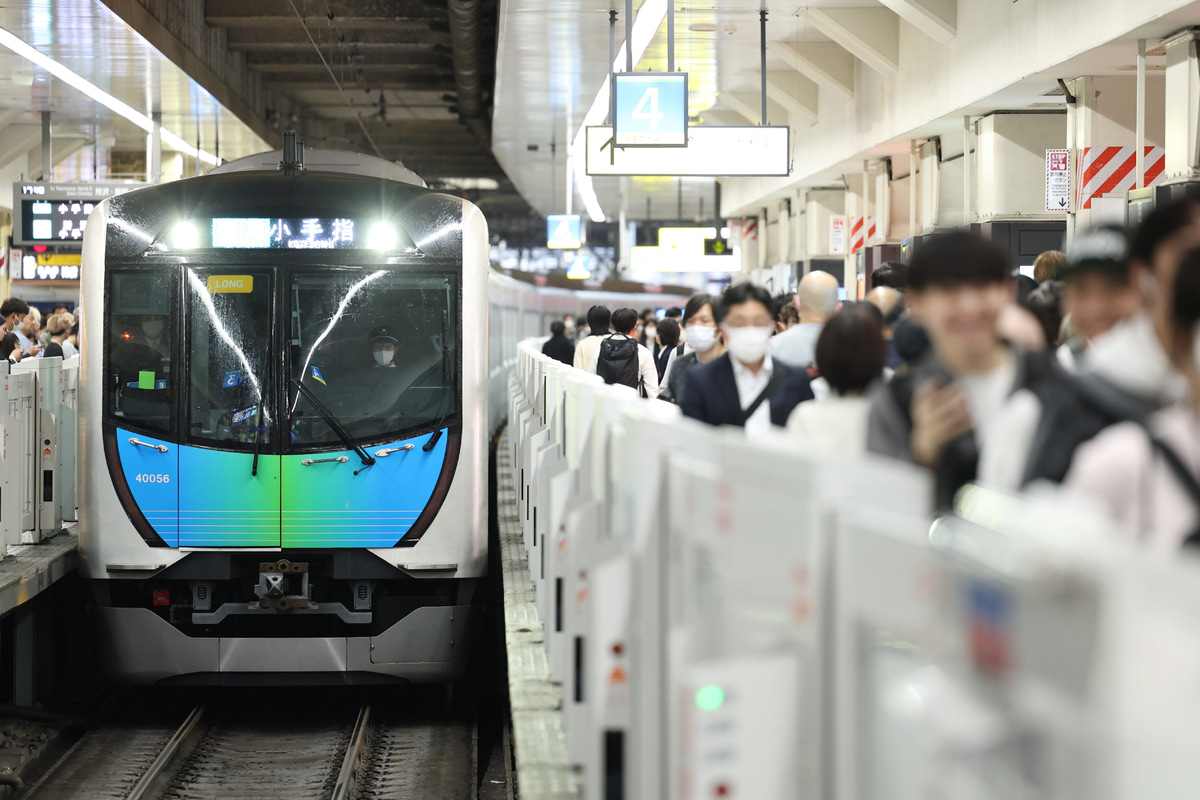 西武鉄道  40000系 40156F