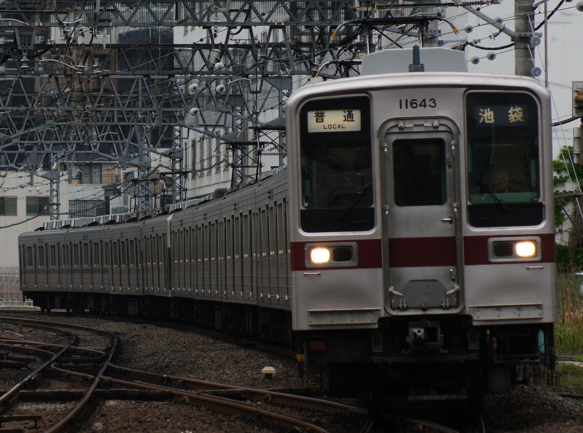東武鉄道 森林公園検修区 10030系 11643F