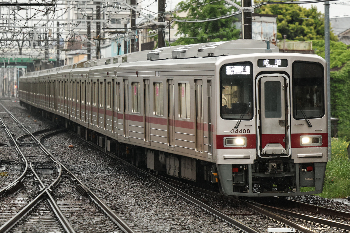 東武鉄道  30000系 31408F
