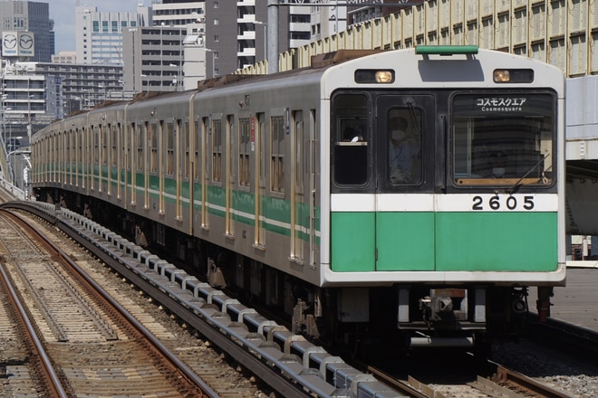 森之宮検車場20系2605Fを九条駅で撮影した写真