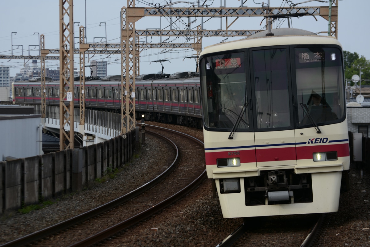 京王電鉄 若葉台検車区 8000系 8706F