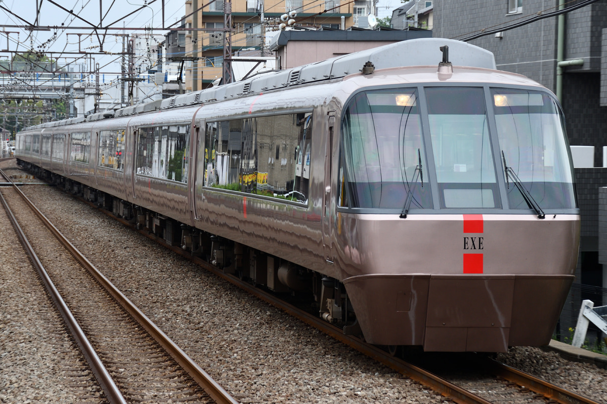 小田急電鉄 海老名検車区 30000形 30255×6