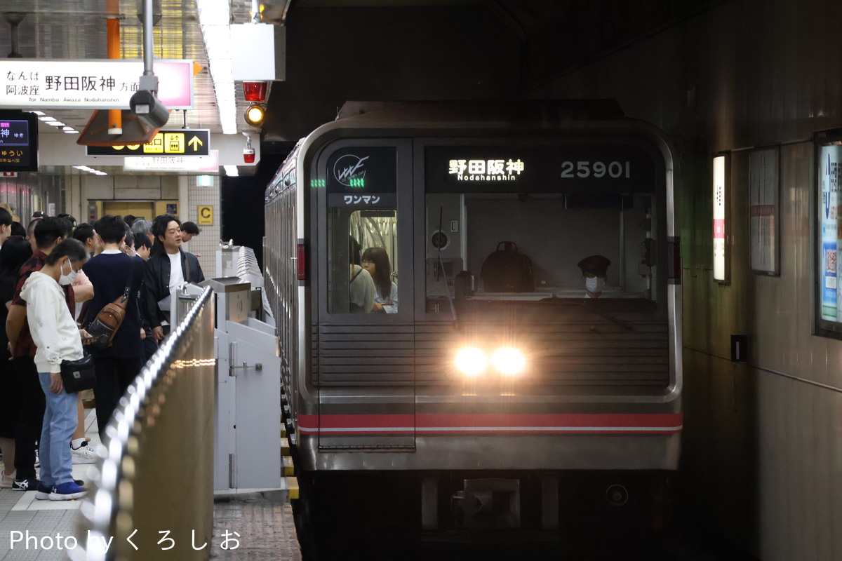 大阪市高速電気軌道 森之宮検車場 25系 25601F