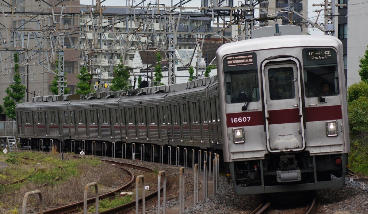 東武鉄道 南栗橋車両管区春日部支所 10000系 11607F