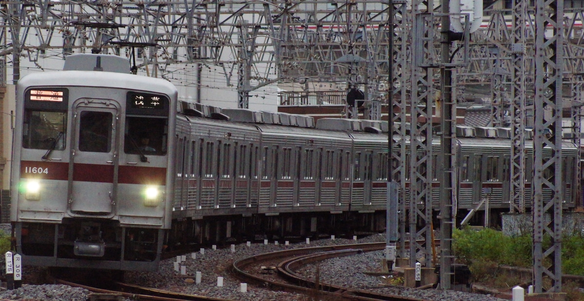 東武鉄道 南栗橋車両管区春日部支所 10000系 11604F