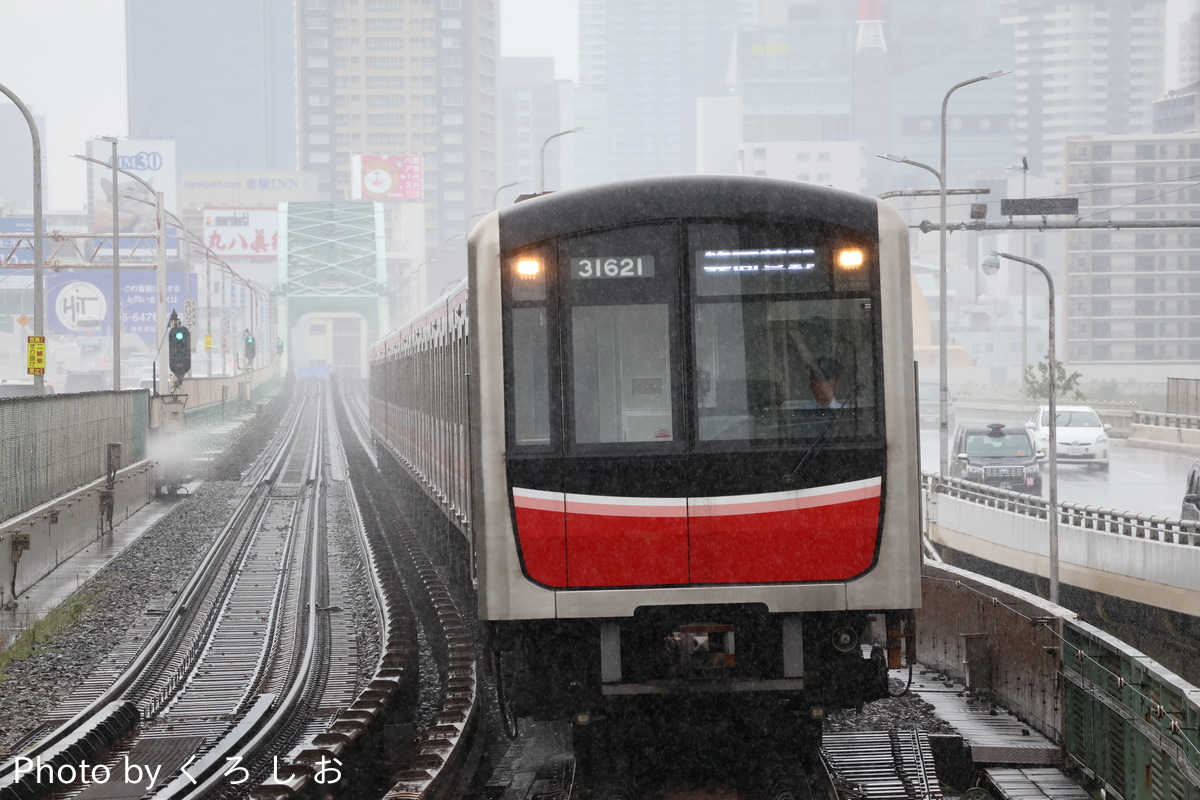 大阪市高速電気軌道 中百舌鳥検車場 30000系 31621F