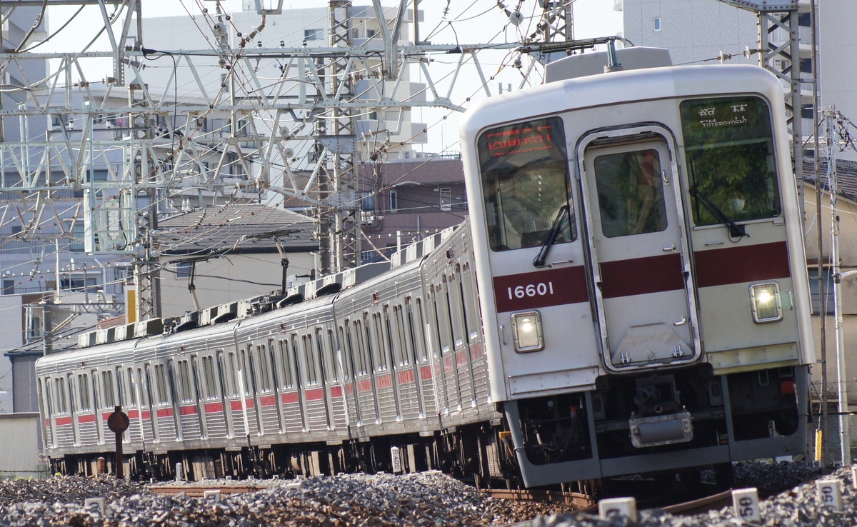 東武鉄道 南栗橋車両管区春日部支所 10000系 11601F