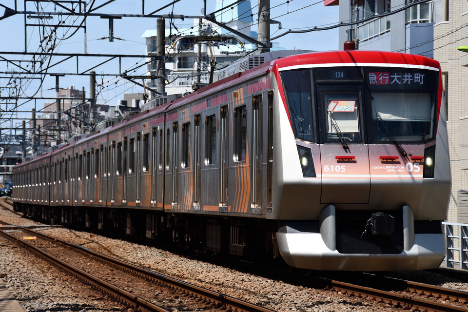 東急6000系6105F<br class="br-sp" />(6105編成)の写真