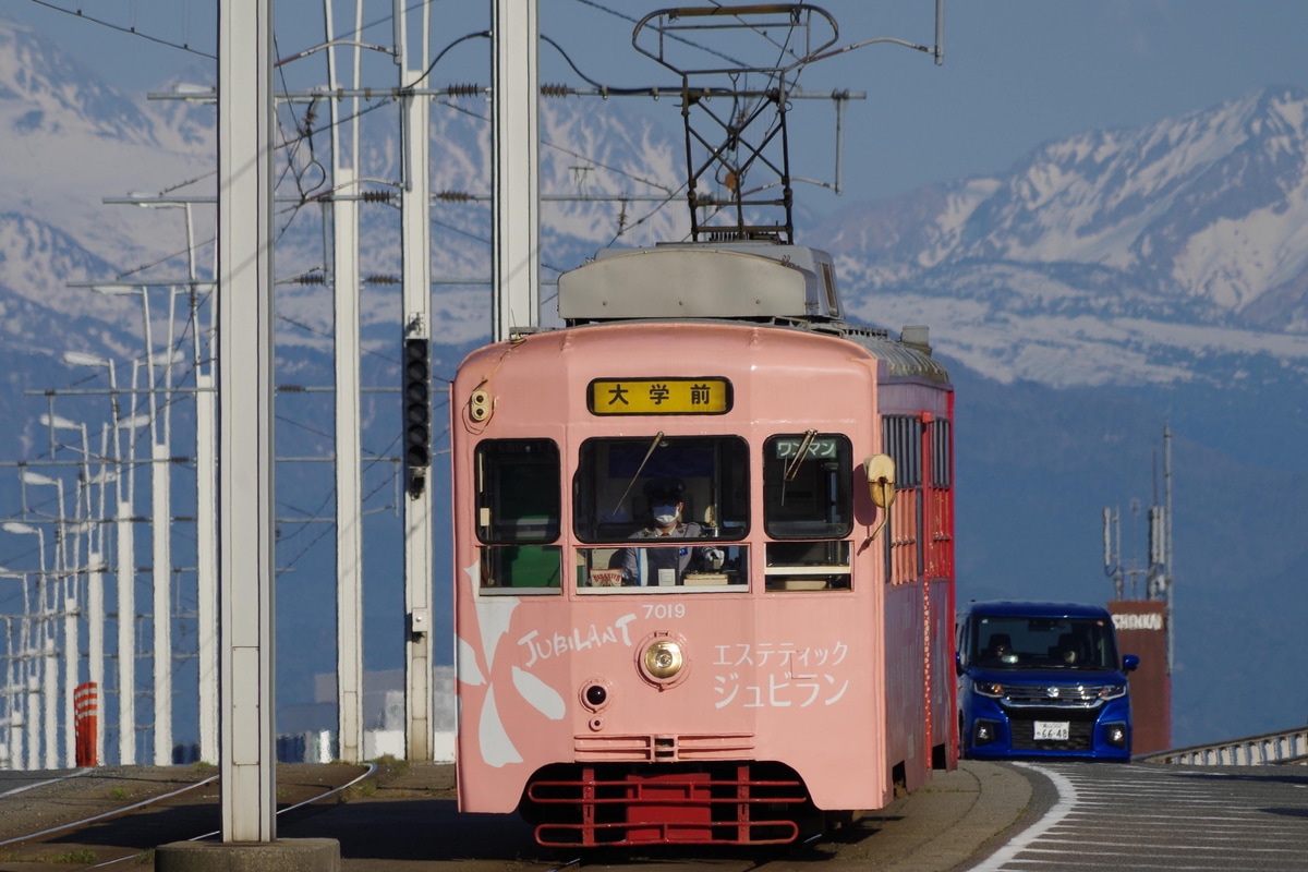 富山地方鉄道 稲荷町テクニカルセンター南富山車庫 7000形 7019号