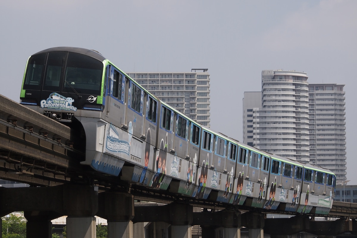 東京モノレール 昭和島車両区 10000形 10051F