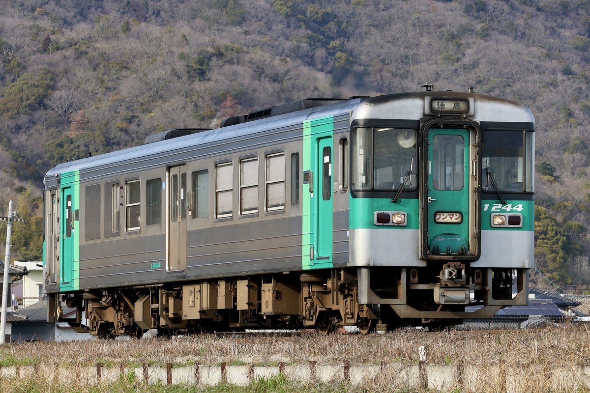 JR四国 徳島運転所 1200形 1244