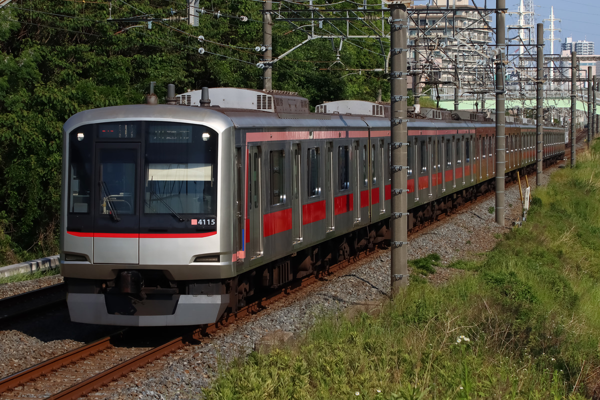 Train-Directory 東急電鉄5050系の写真一覧