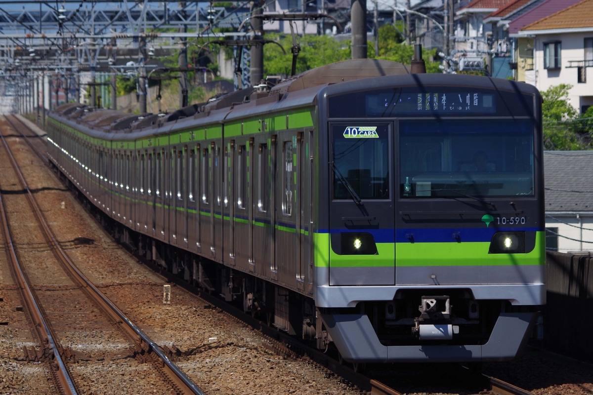 東京都交通局 大島車両検修場 10-300形 10-590編成