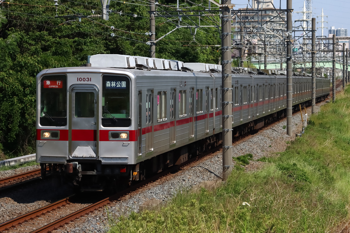 東武鉄道 森林公園検修区 10030系 11031f