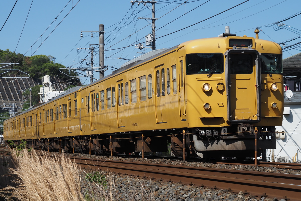 JR西日本 岡山電車区 115系 オカA-12編成