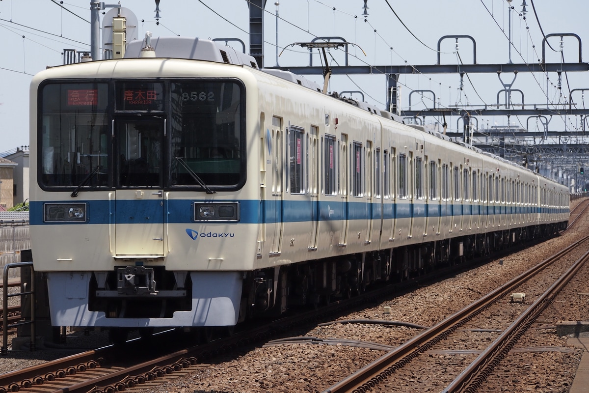 小田急電鉄 海老名検車区 8000形 8262F