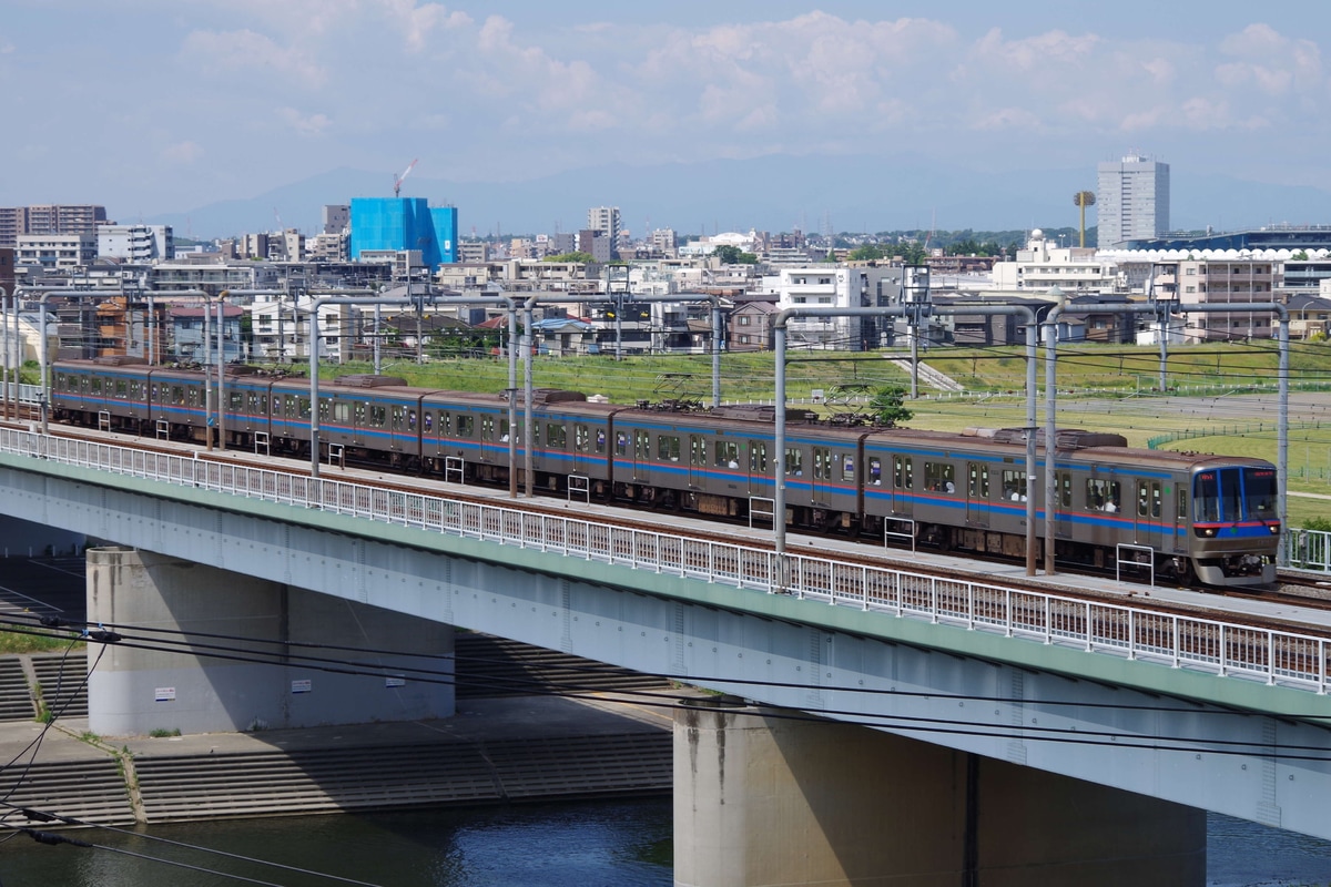 東京都交通局 志村車両検修場 6300形 6323編成
