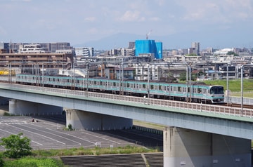 by山百合快特