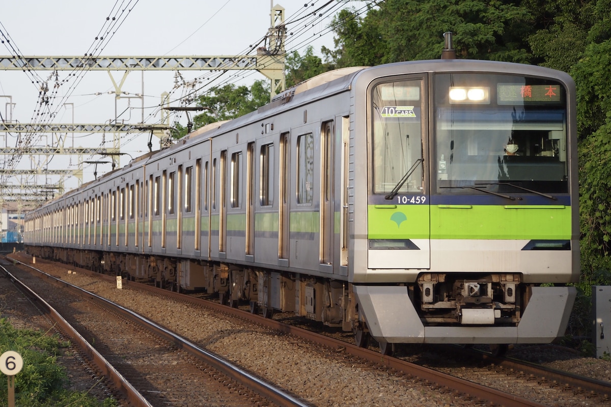 東京都交通局 大島車両検修場 10-300形 10-450F