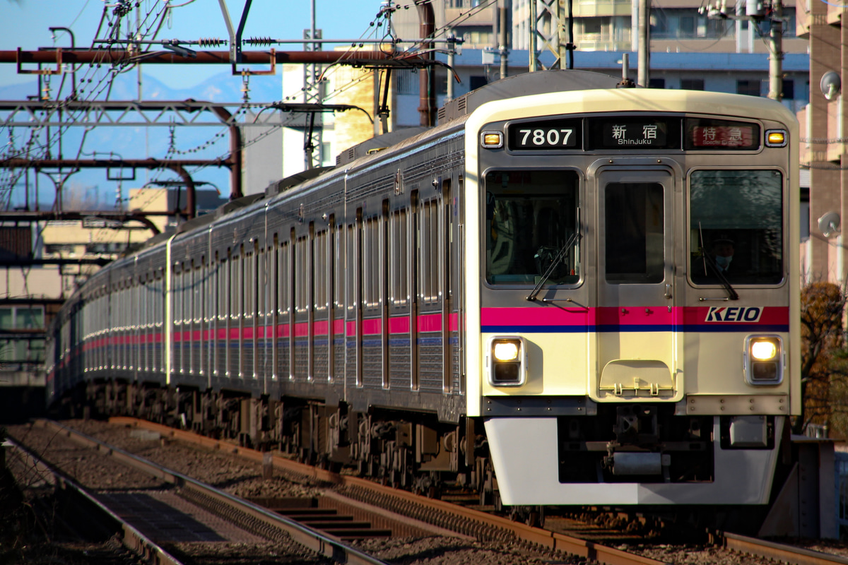 京王電鉄  7000系 7728F