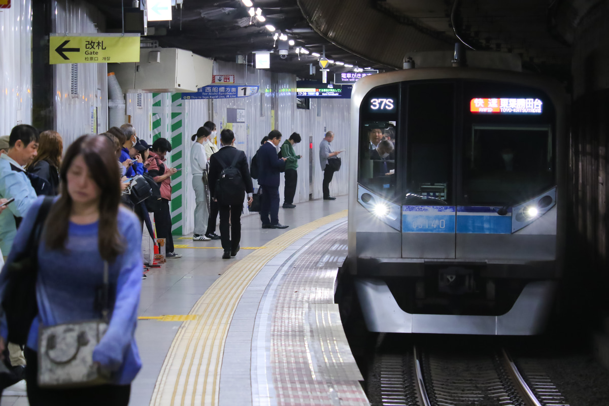 東京メトロ 深川検車区 05系 05-140F