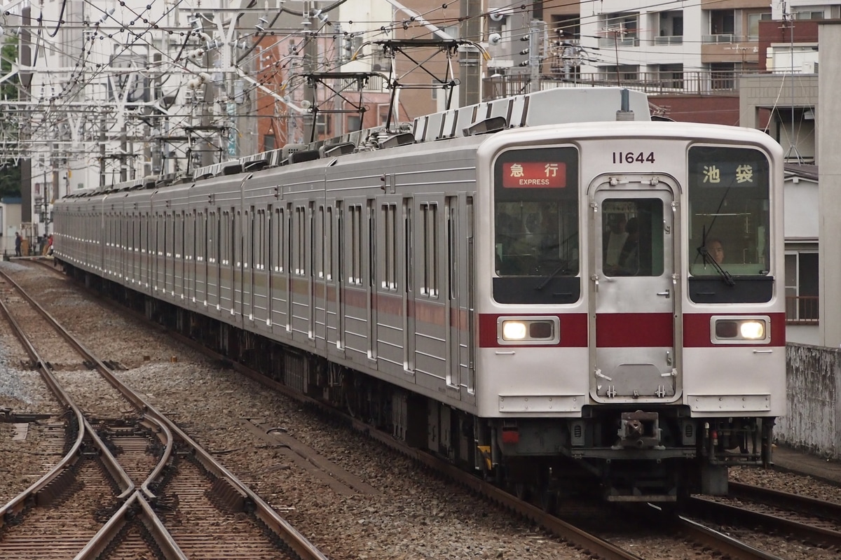 東武鉄道 森林公園検修区 10030系 11644F