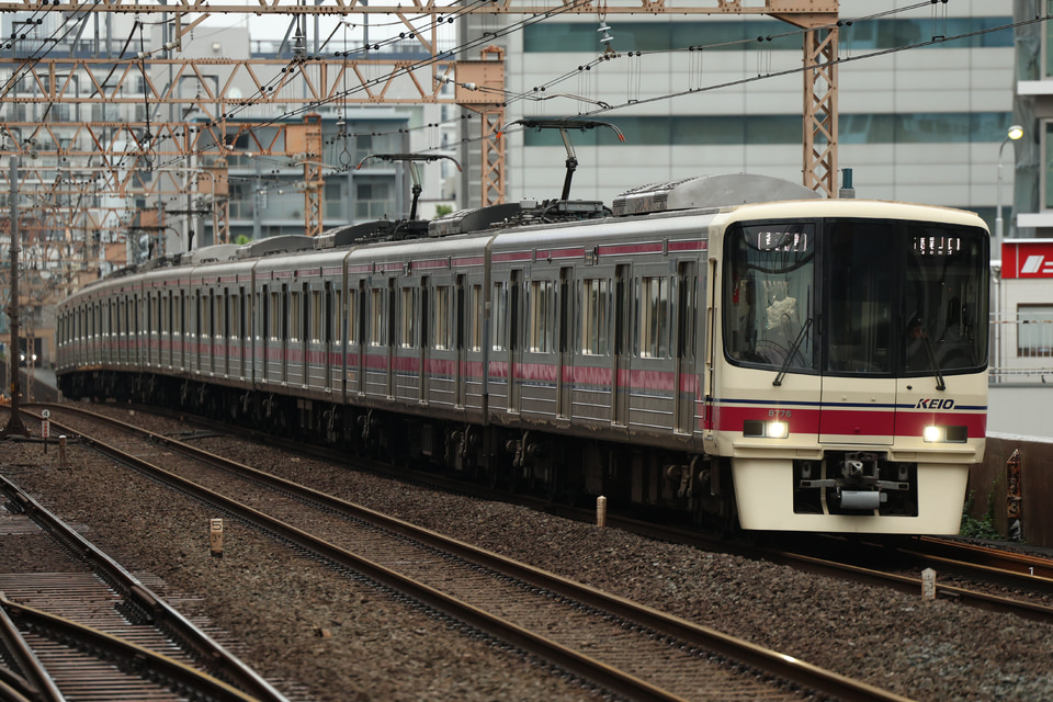 京王8000系8726F<br class="br-sp" />(8726編成)の写真