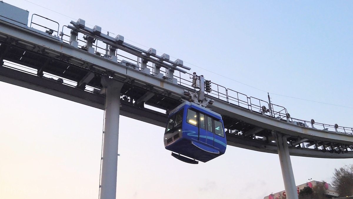 スカイレールサービス  200形 