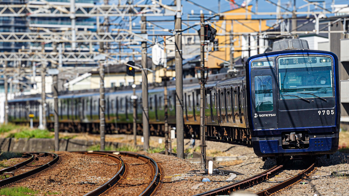 相模鉄道 かしわ台車両センター 9000系 9705f