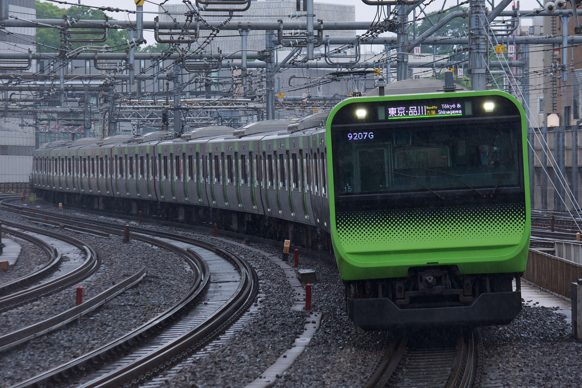 JR東日本 東京総合車両センター本区 E235系 トウ15編成