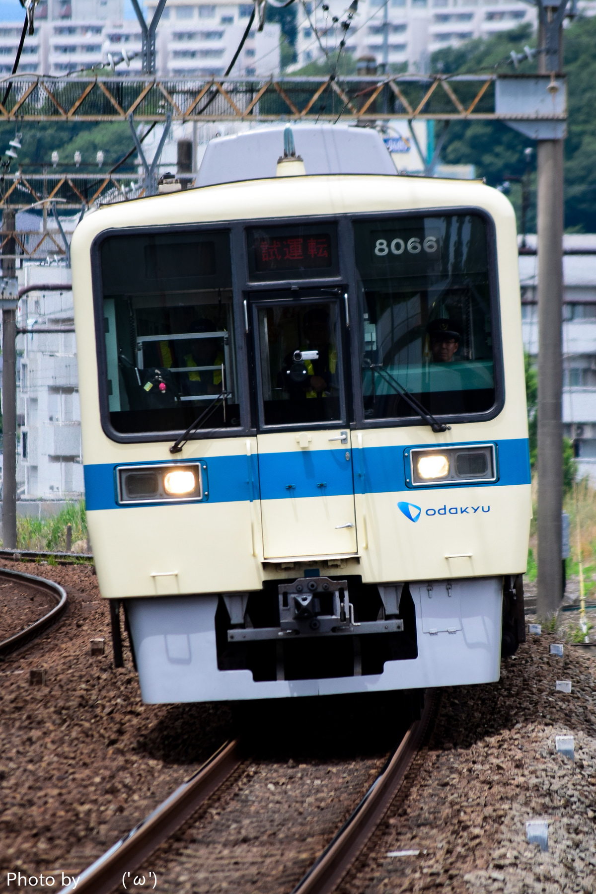 小田急電鉄  8000形 8066F