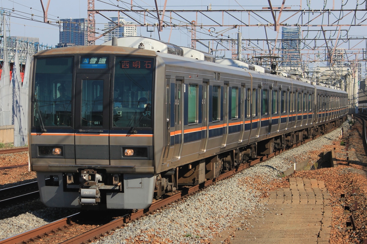 JR西日本  207系 S61編成