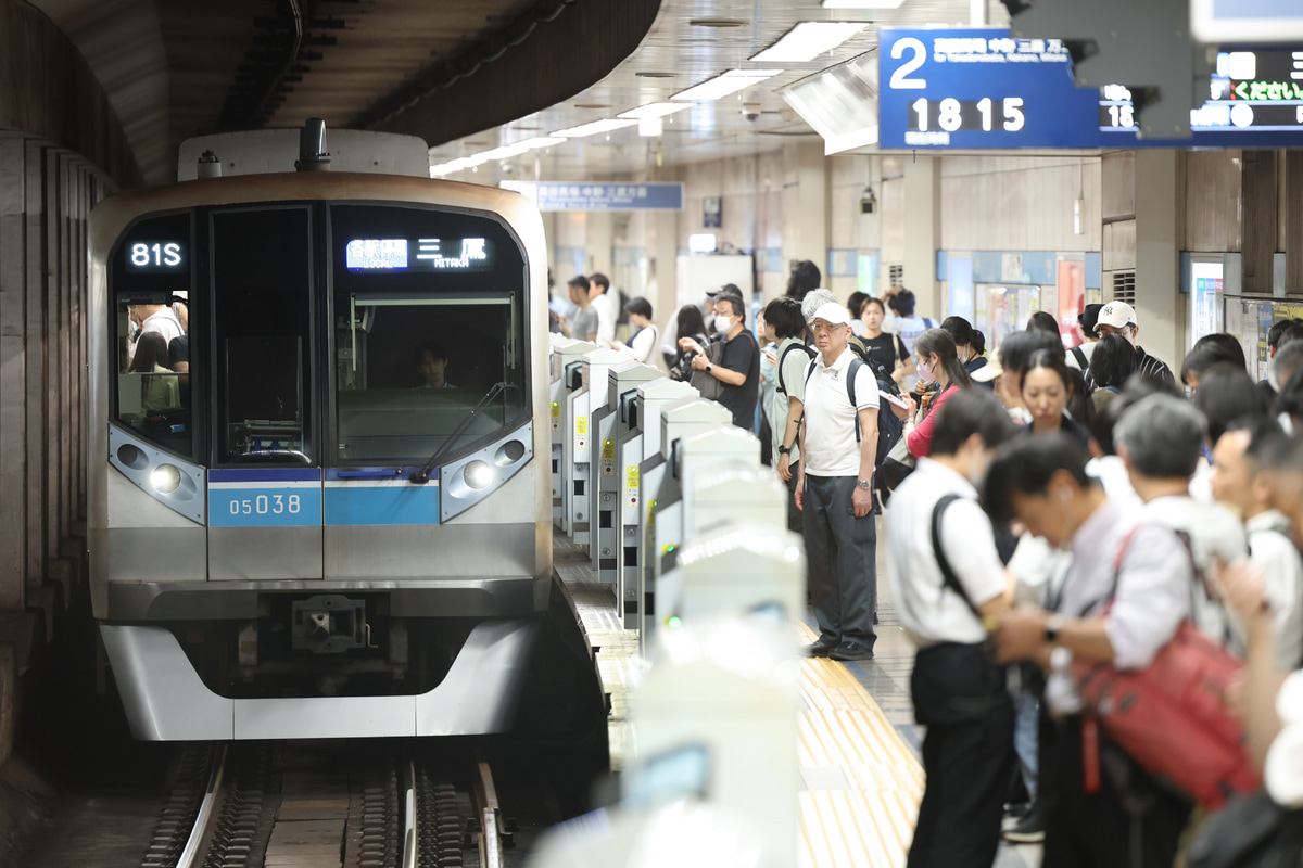 東京メトロ 深川検車区 05系 05-138F