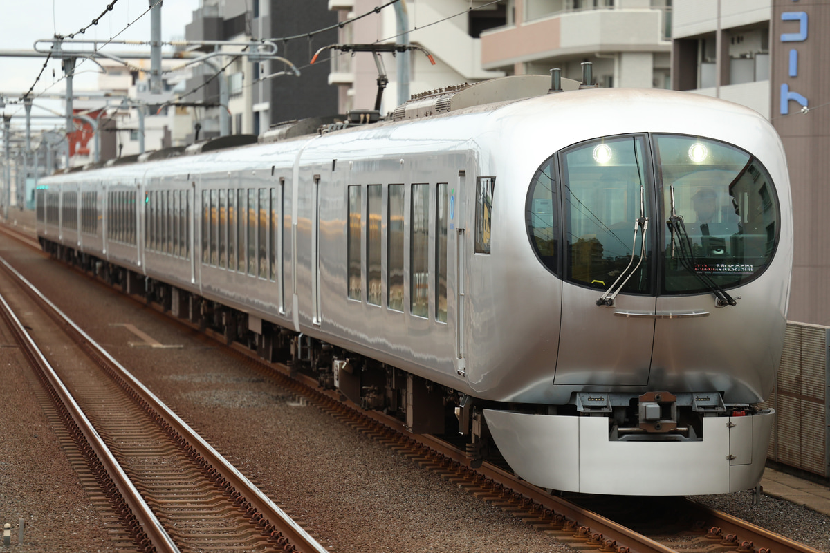 西武鉄道  001系 001-E1F