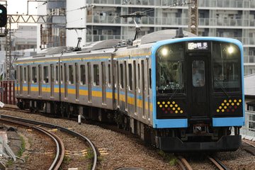 JR東日本E131系ナハT3編成を国道駅で撮影した画像