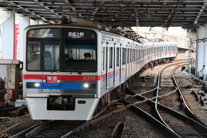 byひで