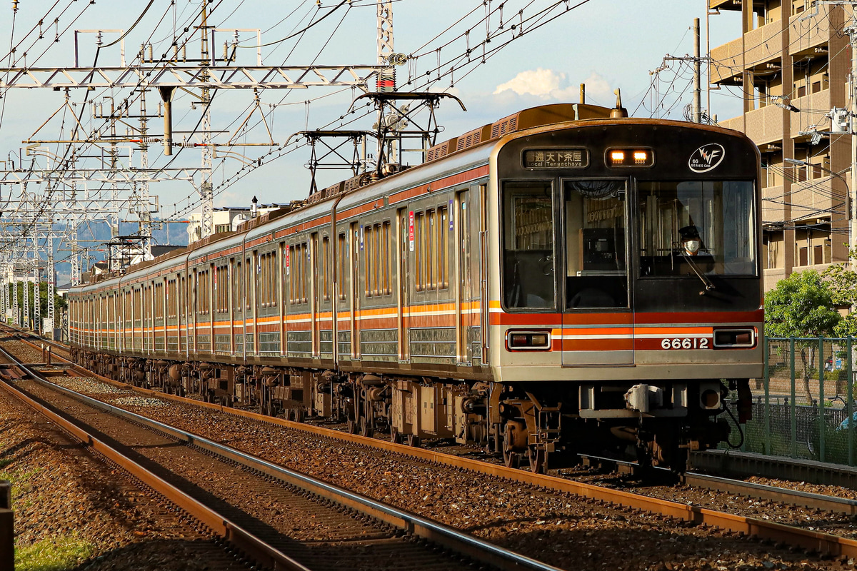 大阪市高速電気軌道  66系 66612F