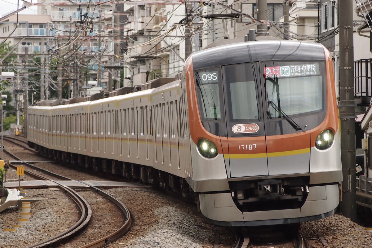 東京メトロ 和光検車区 17000系 17187F