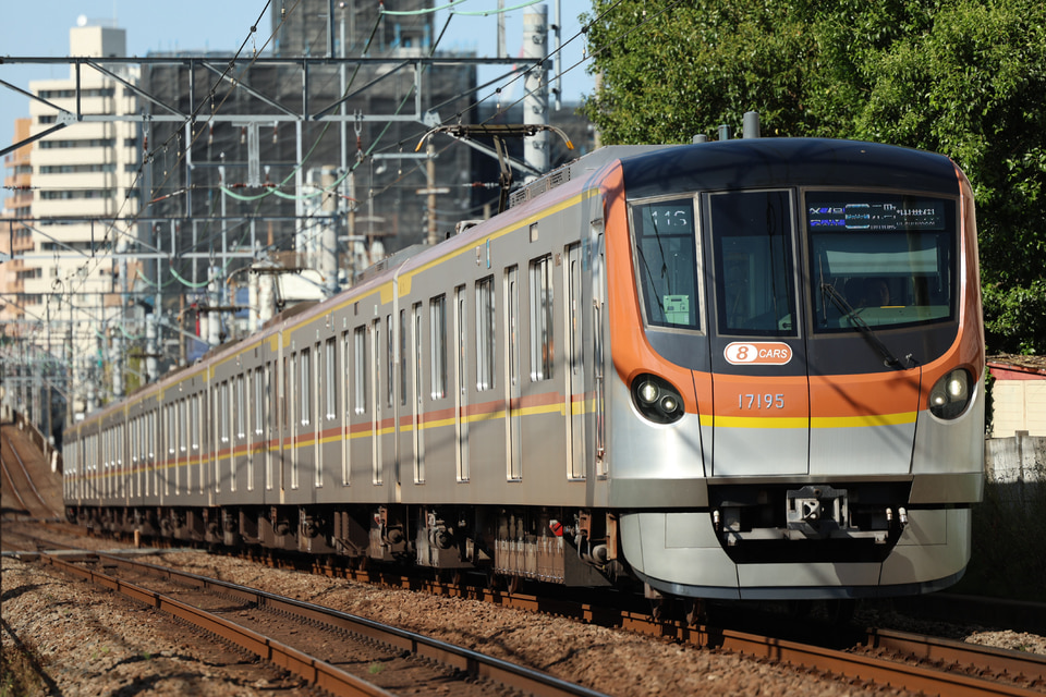 メトロ17000系17195F<br class="br-sp" />(17195編成)の写真