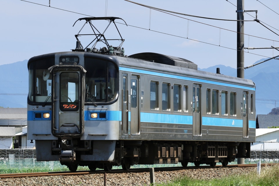 JR四7000系7007の写真
