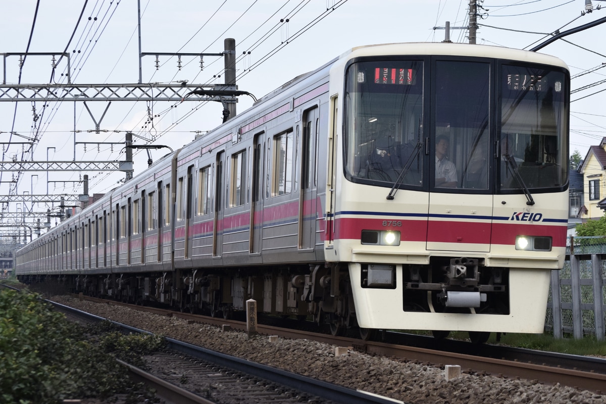 京王電鉄 若葉台検車区 8000系 8706F